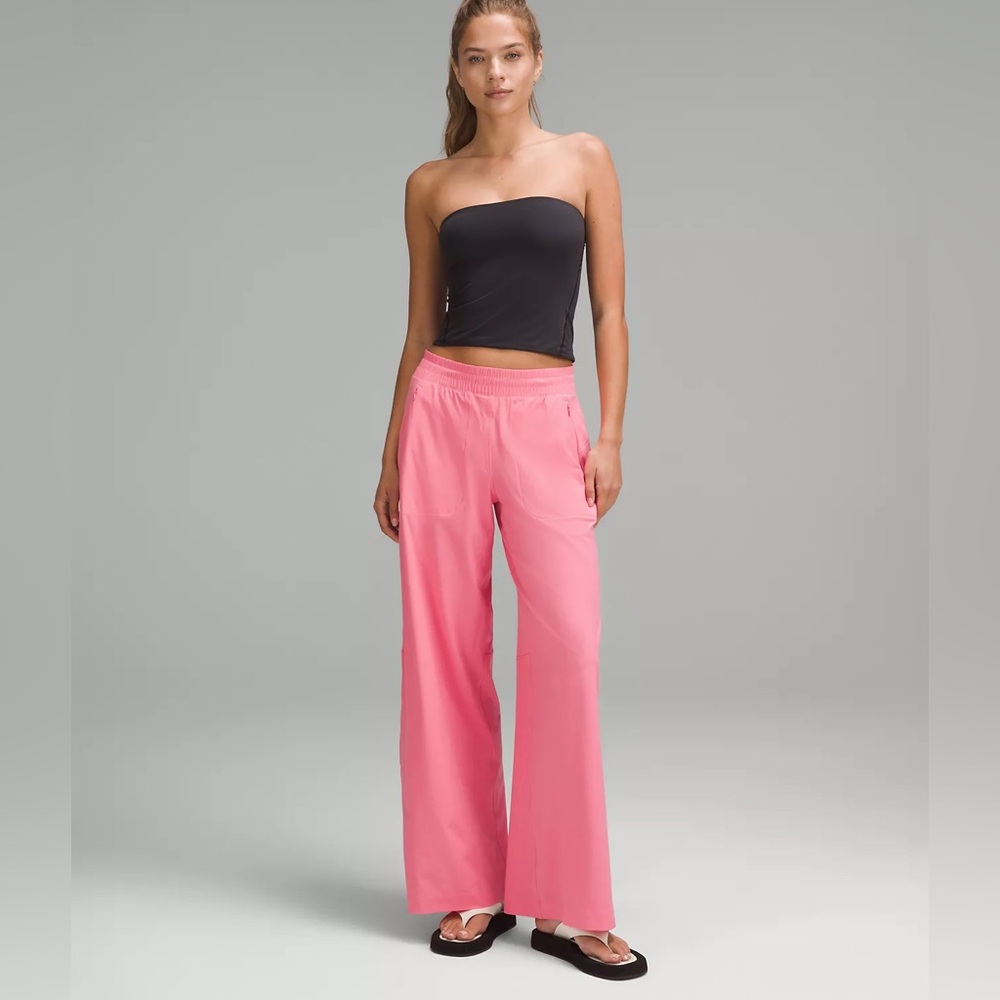 Swift Mid-Rise Wide-Leg Pant